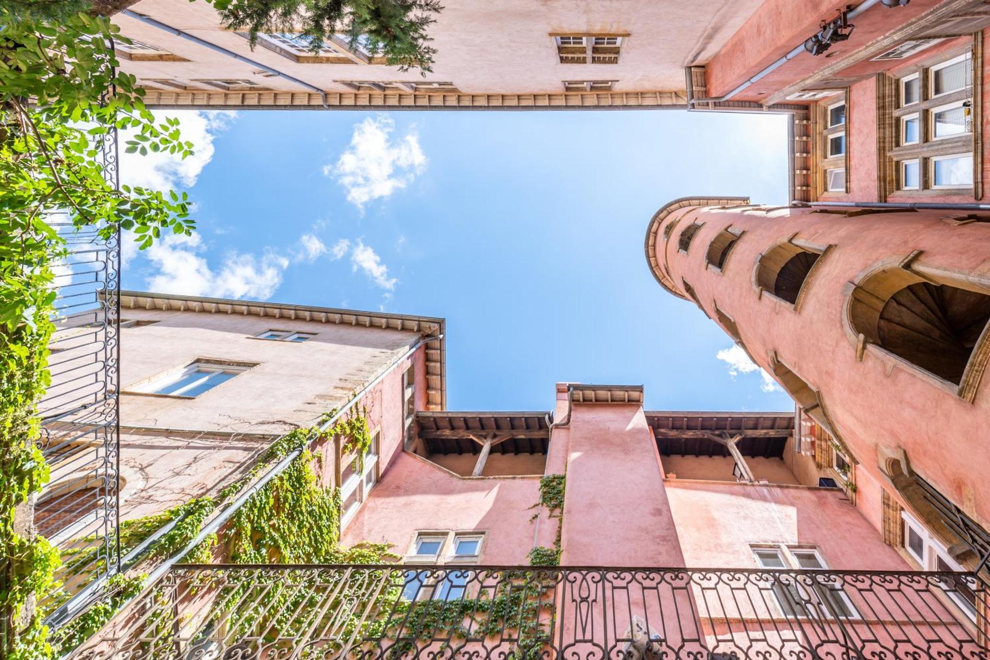 Le XVI De La Rose Apartman Lyon Kültér fotó